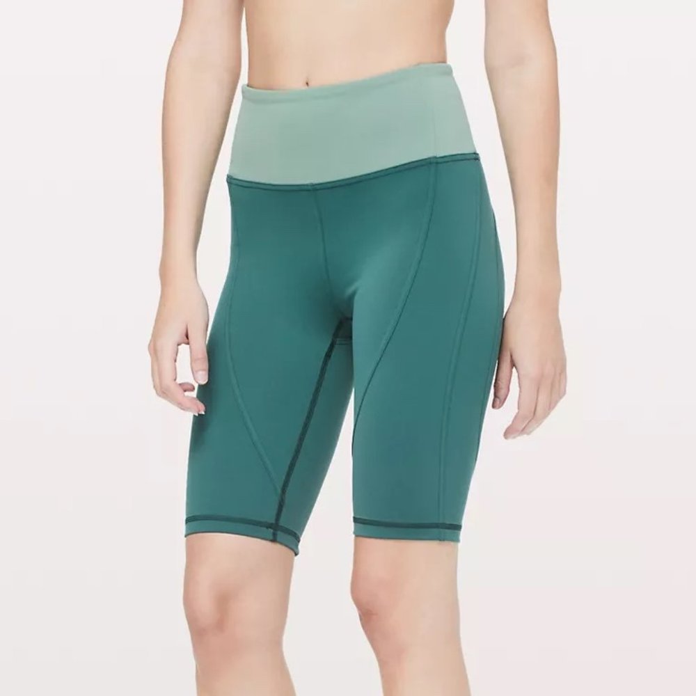 Like new: $68 LULULEMON Sweat and Repeat Short 10”, Green Jasper/Frosted Pine, 4